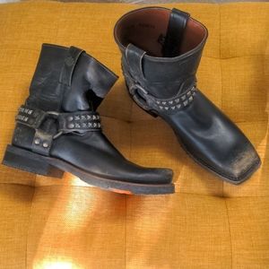 Harley Davidson Leather Boots, black distressed, size 8M Unisex